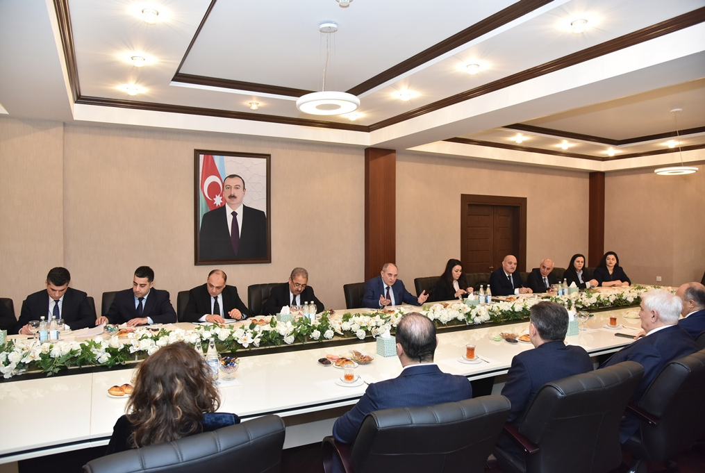 Tahir Budaqov rektorlarla görüş keçirdi - FOTOLAR